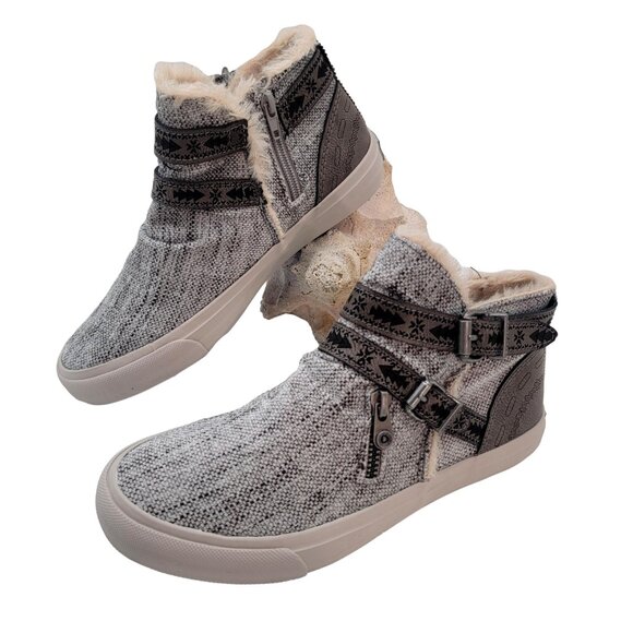 BUY ONE GET ONE FREE Blowfish Malibu Mojo fleece line sneaker booty - Picture 2 of 6